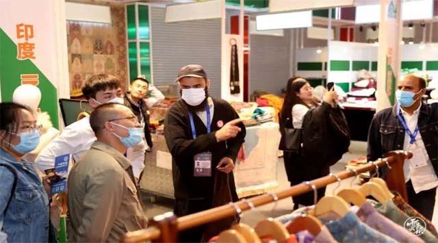 चीन दक्षिण एशियाई देशों के साथ सामान्य विकास और प्रगति हासिल करने के लिए तैयार