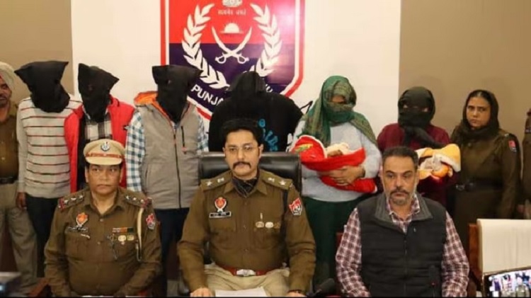बच्चियों को सात लाख रुपये तक में बेचता था अंतरराज्यीय गिरोह, पुलिस कर रही जांच