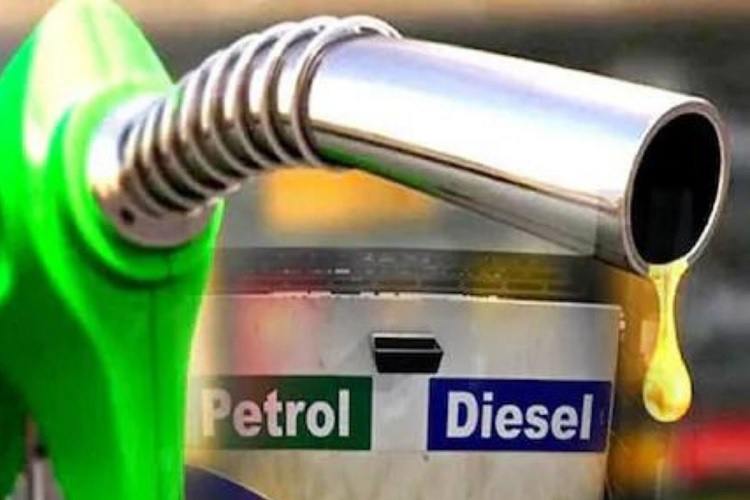 Petrol Diesel Price : तेल कंपनियों ने जारी किए पेट्रोल-डीजल के दाम, जानें आपके शहर की कीमतें