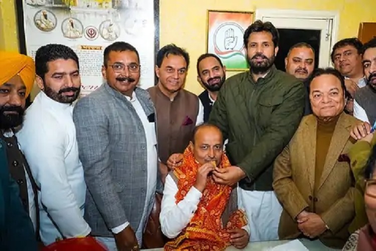 राजा वड़िंग का कैप्टन अमरिंदर पर तंज:रजवाड़ाशाही के कारण कांग्रेस को नुकसान हुआ, पार्टी से निकालते ही मिट्टी हो गए