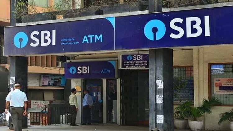 SBI में FD कराने पर अब मिलेगा ज्यादा ब्याज : बैंक ने फिक्स्ड डिपॉजिट की ब्याज दरों में की बढ़ोतरी, अब 6.75% तक का रिटर्न