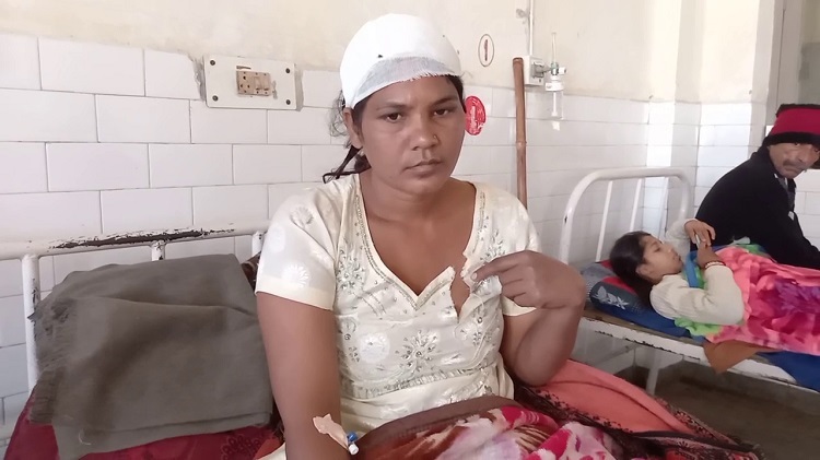 विवाहिता ने ससुर पर लगाया छेड़खानी और मारपीट का आरोप