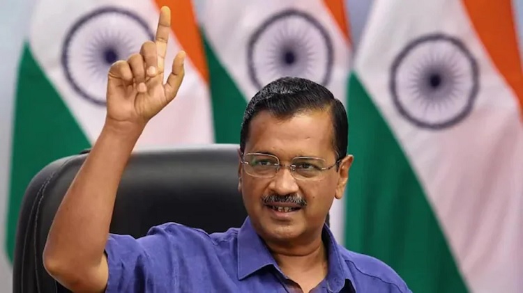 केजरीवाल के सबसे ज्यादा ट्विटर फॉलोअर्स, योगी-ममता समेत अन्य मुख्यमंत्री कितने चर्चित?