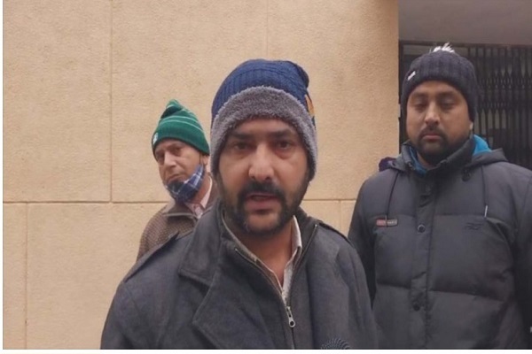 ईएसआई अस्पताल जालंधर मत जाना… मारता है डाक्टर चुलबुल पांडे!