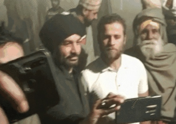 जब पंजाब में बिना सुरक्षा दिखे राहुल गांधी!