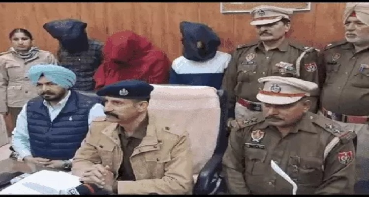 लुधियाना में STF की नशा तस्करों पर बड़ी कावाई, 7.5 करोड़ रुपए की हेरोइन के साथ 3 आरोपी गिरफ्तार