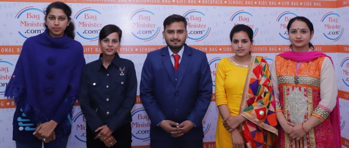 The story of BagMinister.com, India’s first startup for customised bags