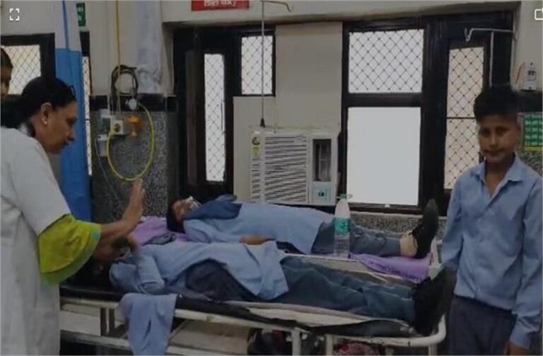 पिंजौर के पास पर पलटी हरियाणा रोडवेज की बस, 40 से ज्यादा स्कूल के बच्चे घायल