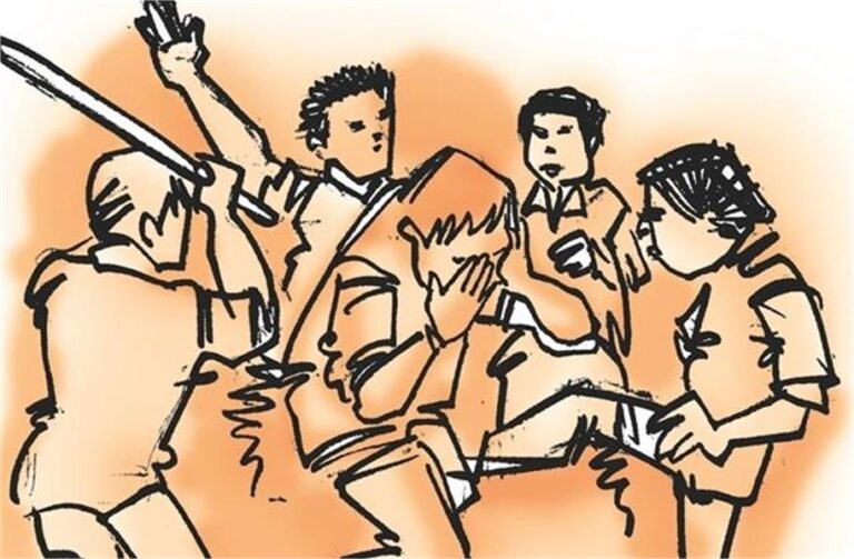 तेजधार हथियारों की नोक पर Accountant से वारदात, इस तरह दिया घटना को अंजाम