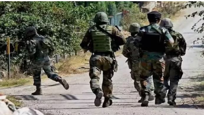 जम्मू-कश्मीर में 5 जवान शहीद, आतंकियों से अभी भी जारी है मुठभेड़