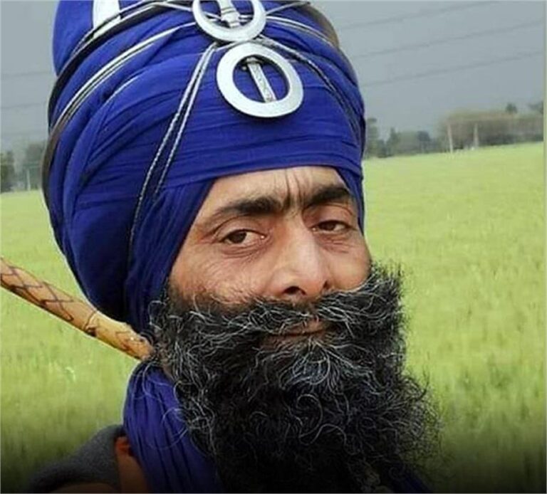 छावनी में सो रहे निंहग का बेरहमी से क+त्ल,  खून से लथपथ मिली ला+श