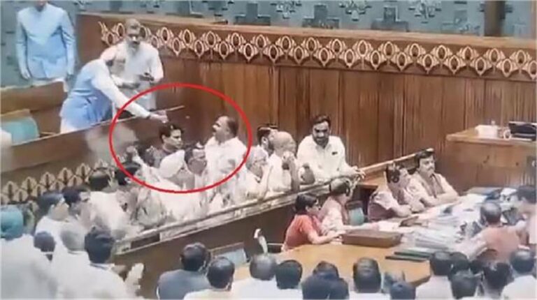 विपक्षी सांसद कर रहे थे नारेबाजी, पीएम मोदी ने पीने के लिए दिया पानी का ग‍िलास, वीडियो वायरल