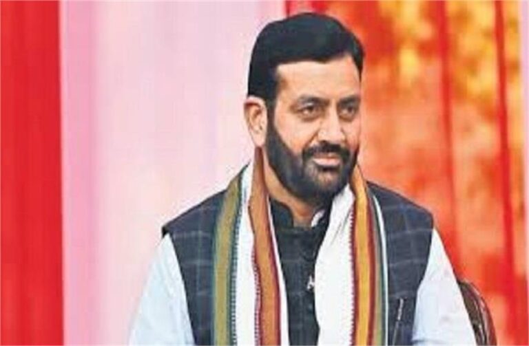 मैं मनोहर लाल का चेला हूं और रहूंगा, हुड्डा के कटाक्ष पर  सीएम सैनी नायाब ने दिया जवाब 