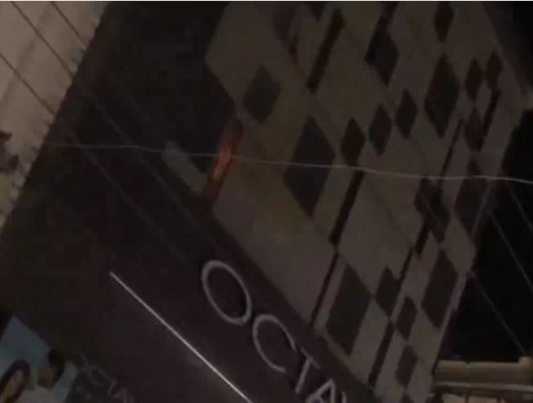 लुधियाना के ऑक्टेव शोरूम में लगी आग: धुआं निकलता देख चिल्लाए कर्मचारी, कपड़े हुए राख